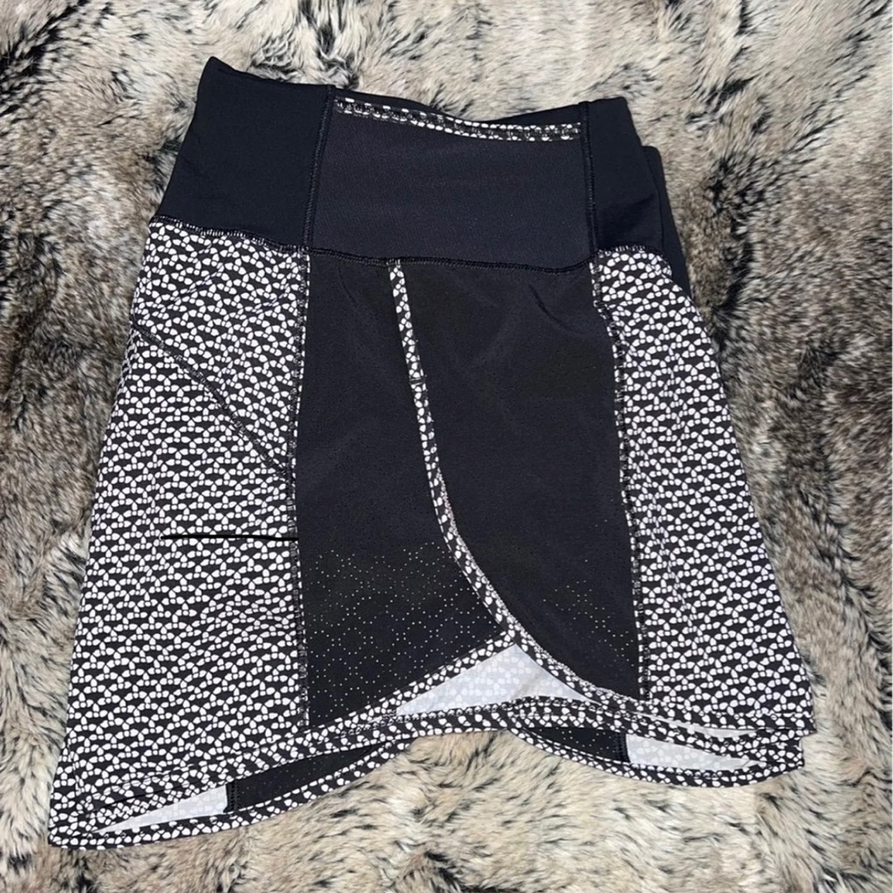 Lululemon real quick short 3.5” inseam